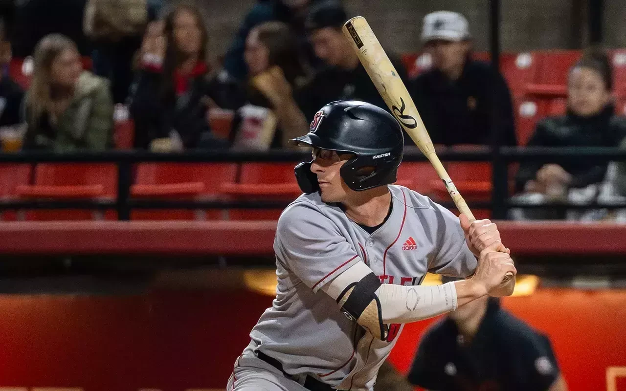 Kenny Ishikawa en su etapa con Seattle U